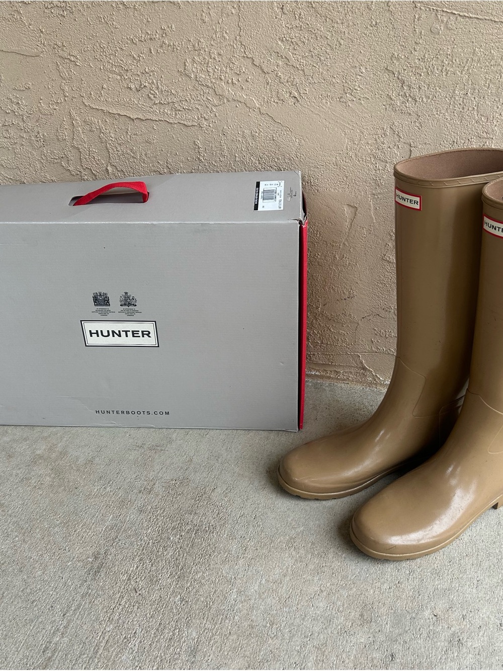 Hunter Tall Rain Boots in Tayny Brown